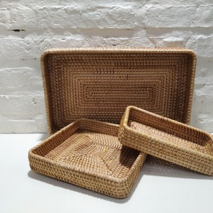 bandeja rectangular rattan mediana 20x20x4