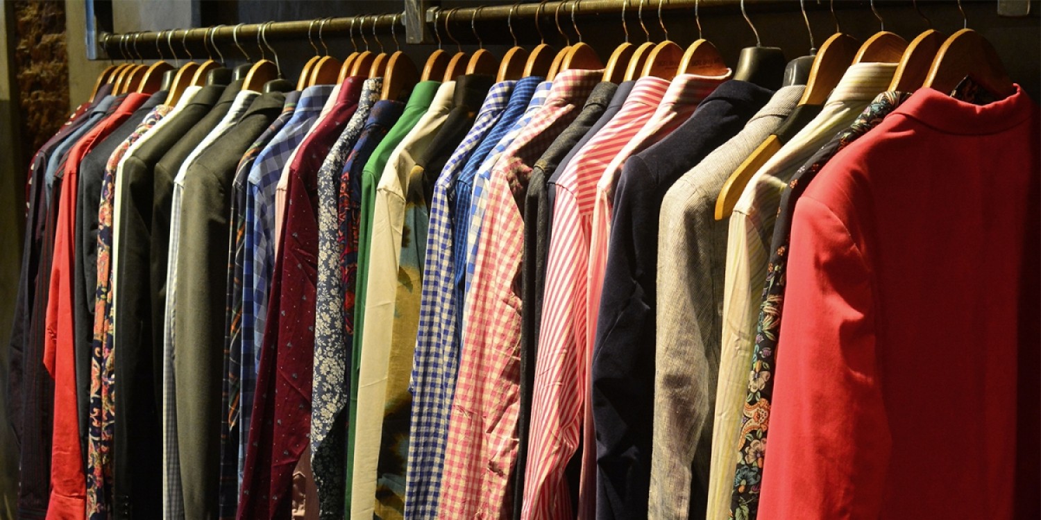 THE JEANS STORE